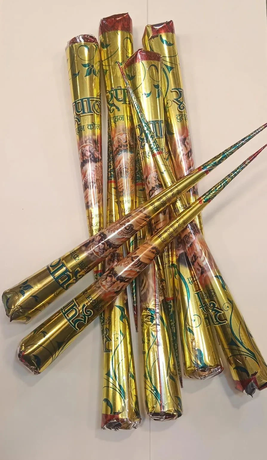 Golden Party Candles with Star Design